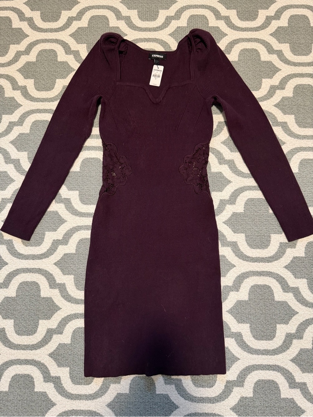 New with Tag Express Womens Medium ribbed deep plum long sleeve midi lace cutout